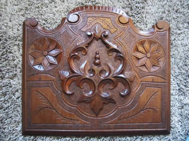 MINT Eastlake Spoon Carved Wood Furniture Panel Walnut Victorian Wall Art Plaque