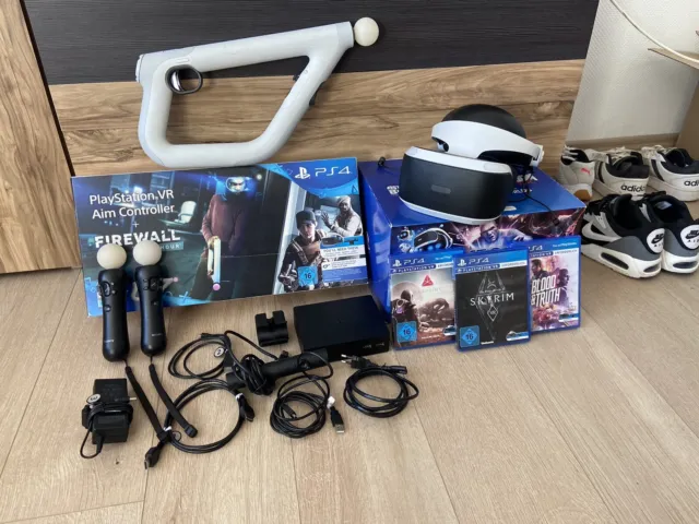 Sony PlayStation VR Brille mit Aim Controller, Motion Controller und drei Spiele