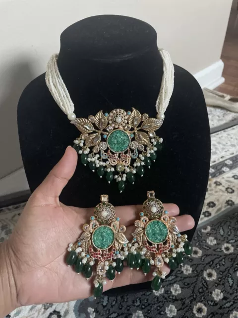 Pakistani jewlery Set/ Green Crushed Stones With Matching Earrings