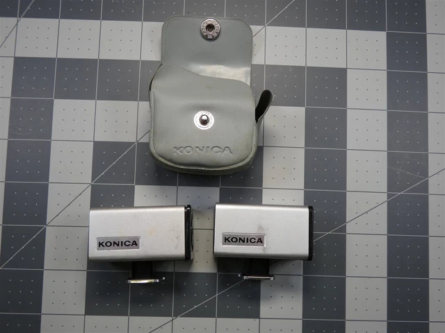 Lote de 2 soportes de zapato pequeños Konica vintage 35 mm sin probar para piezas