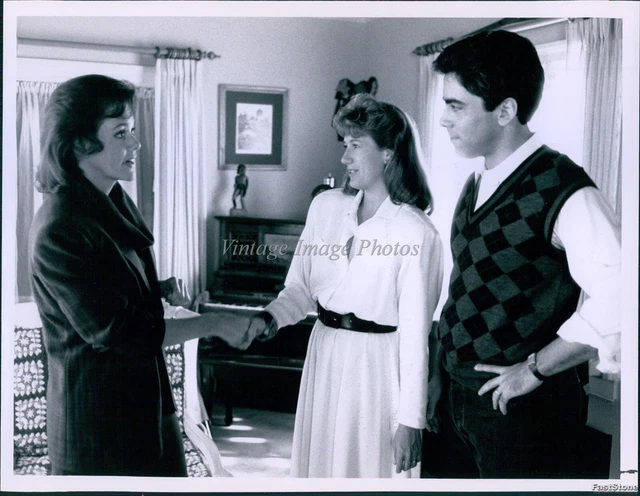 1987 Adam Arkin, Guest Kathleen Kiley On A Year In The Life Television Photo 7X9