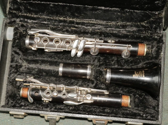 BOOSEY & HAWKES Bb WOODEN EMPEROR CLARINET