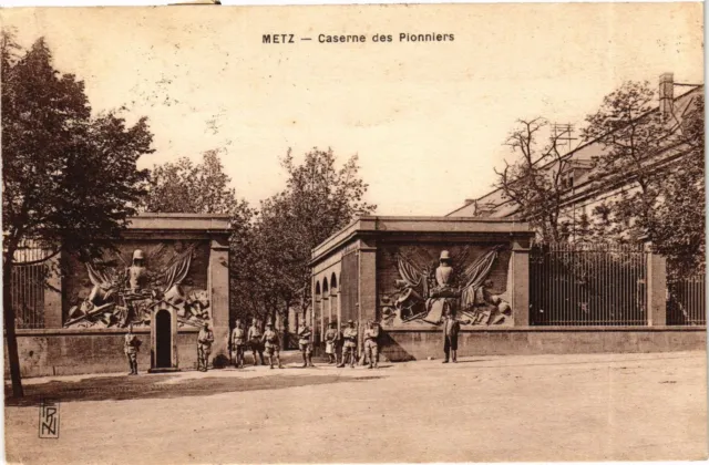 CPA Moselle METZ Barracks of the Pioneers (984507)