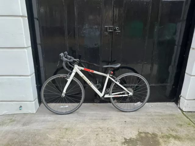 Bradley wiggins hot sale junior bikes
