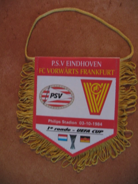 Coupe UEFA / 1977-78 - PSV Eindhoven 3-0 SEC BASTIA : Le clip - Vidéo