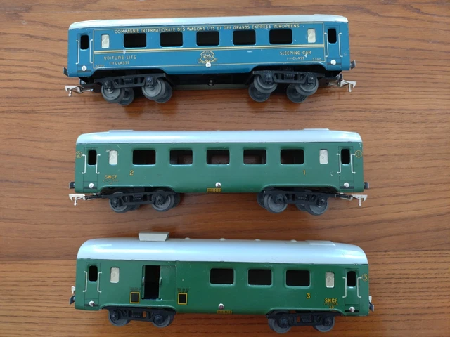 Train Hornby O - Locomotive Vapeur 3.1225 + Tender 2528 + Voitures Salon - Vintage