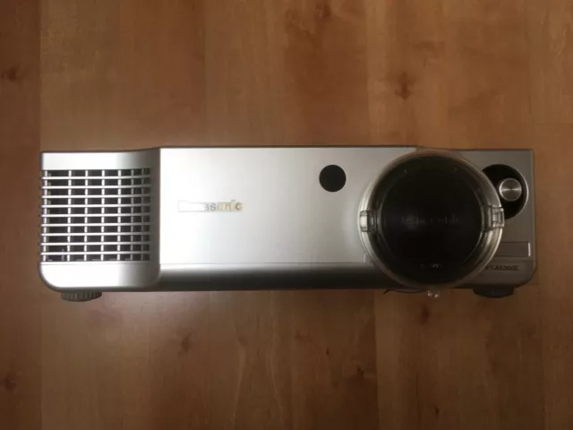 Vidéoprojecteur Panasonic PT-AE 900E