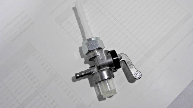 Rubinetto Benzina Verticale M14x1,5 (da Avvitare) In Basso - Foto 8