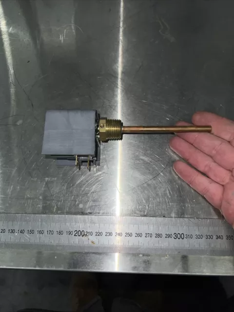 honeywell L4188b 2005 1 tw 51483 temp  transmitter