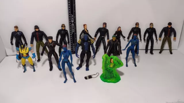 X-Men the Movie lot of 16 Action Figures 2000 Toy Biz Marvel legends Comics