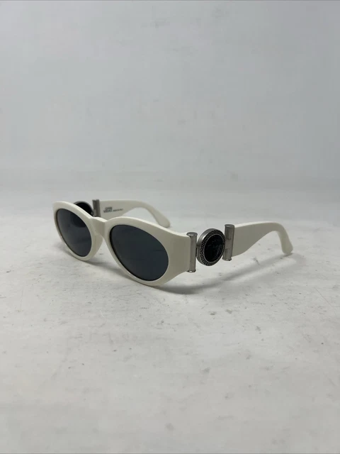 VINTAGE GIANNI VERSACE Women White Round Sunglasses MOD 617  display picture 3