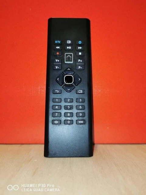Télécommande Box Décodeur SFR la fibre Numéricable (bouton bleu)