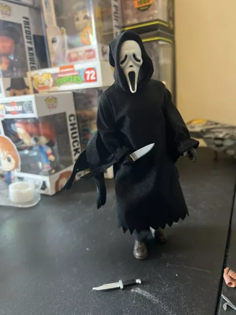 Neca Ultimate GHOST FACE from SCREAM Loose Figure and Michael Myers ￼ Halloween