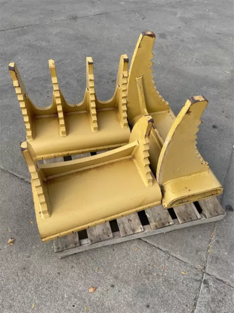 Cat thumb tooth bars (bolt on) Cat excavator thumb 2991850, 3017355, 2991786