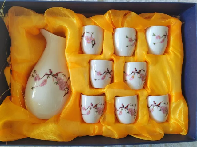 Sake Set 9 pezzi Tradizionale Giapponese in Ceramica