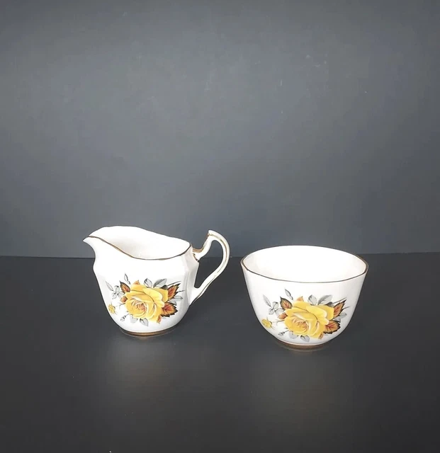 Royal Windsor Fine Bone China Creamer & Sugar Bowl Yellow Roses Made In England
