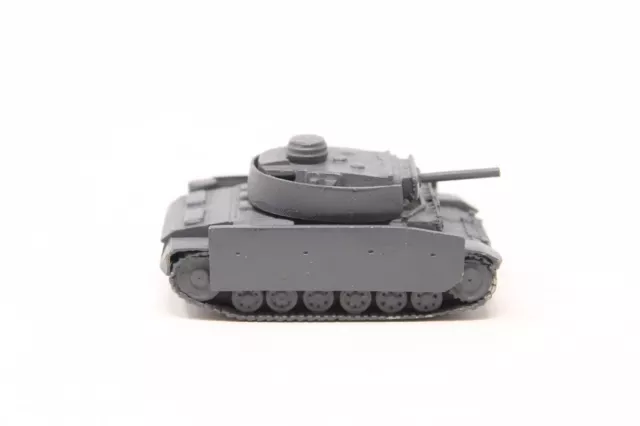 Vintage Comet Authenticast WWII German Pzkpfw III Ausf. M Tank