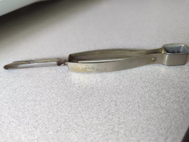 Vintage EKCO Slip Pruf Nee Action Potato Peeler Green Bean Slicer  USA