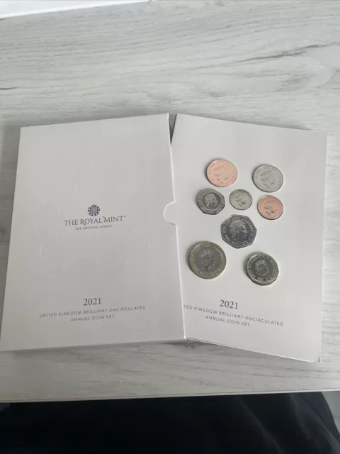 2021 Annual Set 13 Coins Brilliant Uncirculated Royal Mint Set
