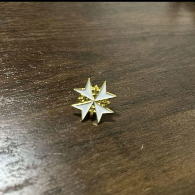 関西万博　Expo2025 Malta staff pins pin 非売品 非売品 関西 万博 ミャクミャク ピンバッジ いのちのポーズ