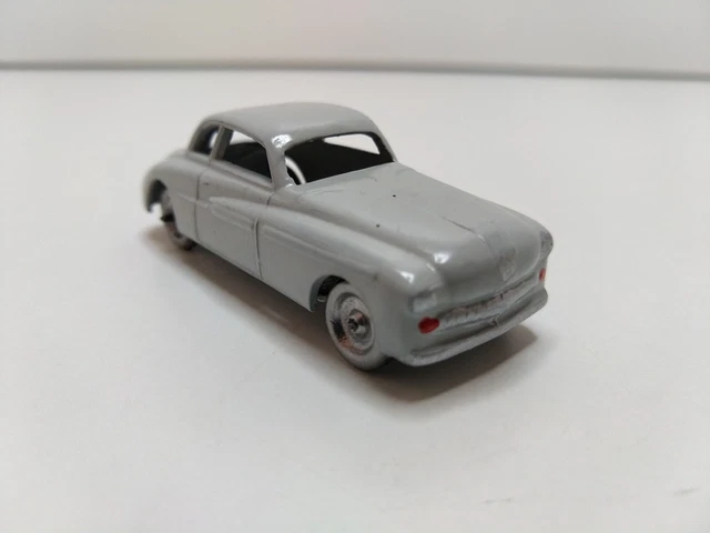 SOLIDO DÉMONTABLE - Mosquito (153)- Renault Frégate EUR 45,00 - FR