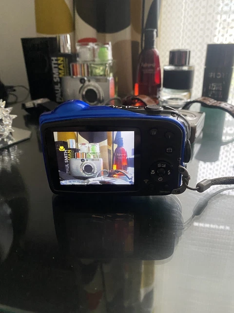 Fujufilm finepix XP80 compact digital camera