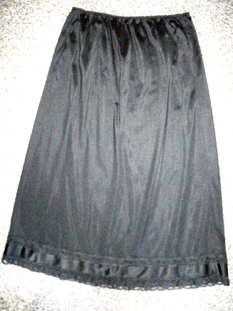 Slip Lunghi Neri In Nylon Raso Mezza Vita Taglia 14-16 Senza Marchio