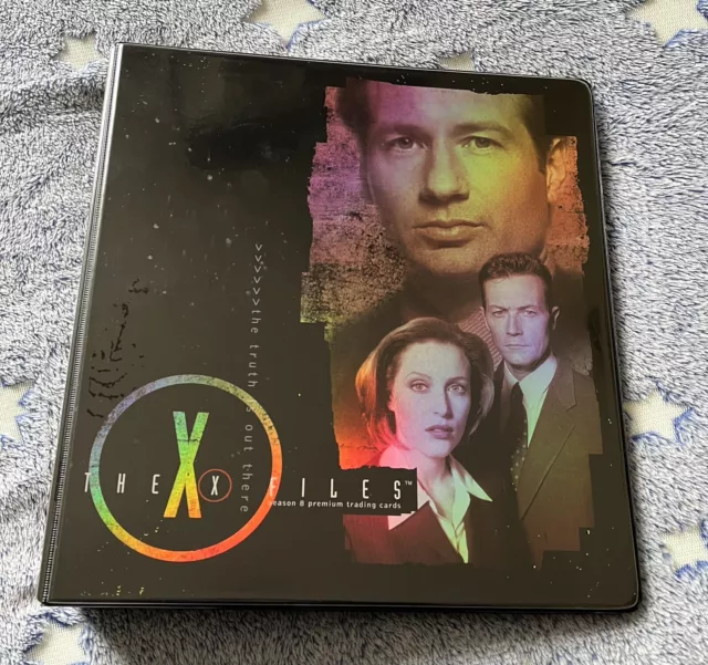 2003 Inkworks The X-Files Season 8 Official Trading Card Album/ Binder.