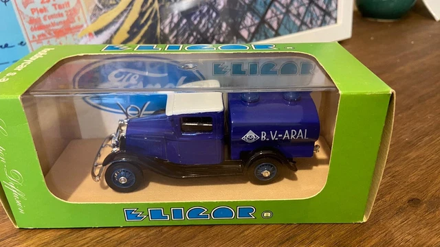 Miniature Eligor 1:43 – Volvo FH12 5000 Série Limitée – AS445 – Bleu