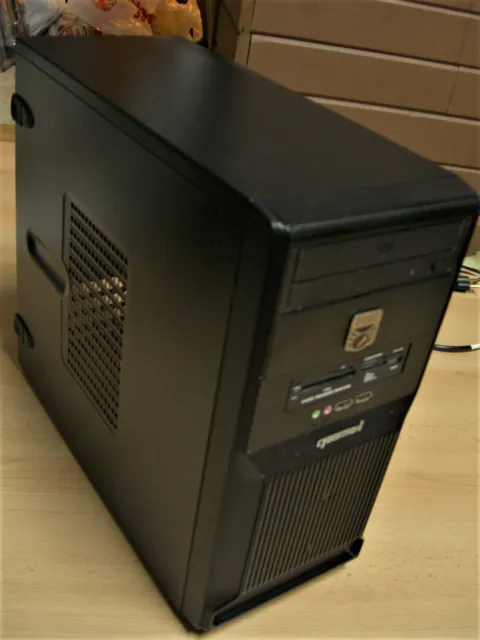 Homemade computer with AMD A10-5800K/8G/120G SSD(OS)/320G SATA/HD7660D/Win10Pro