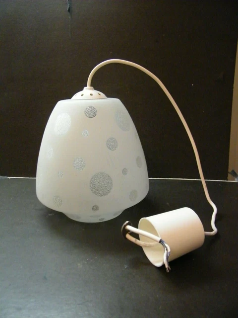 ANCIENNE CHEMINÉE EN Verre Dépoli pour Lampe à Pétrole - Charme Vintage
