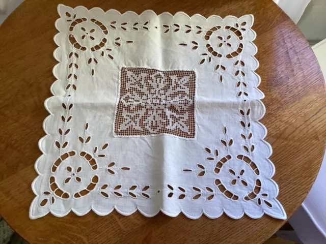 napperon vintage coton blanc broderie Richelieu fait main