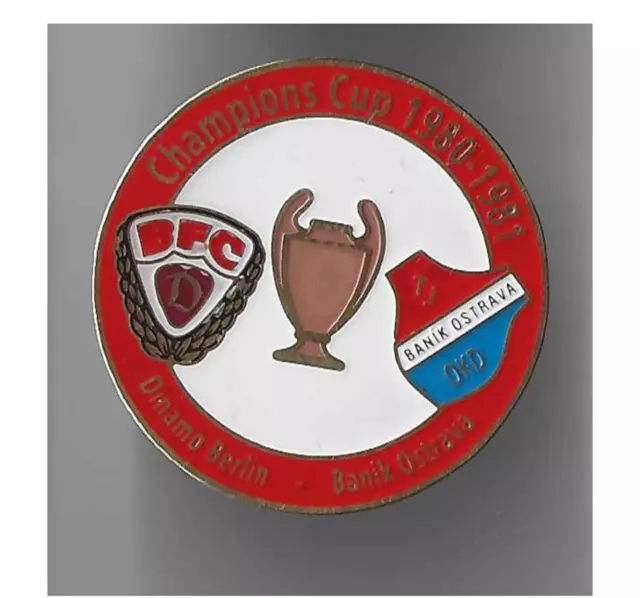 football pin badge Banik Ostrava Czech - Dinamo Berlin Germany 1980-1981 #6