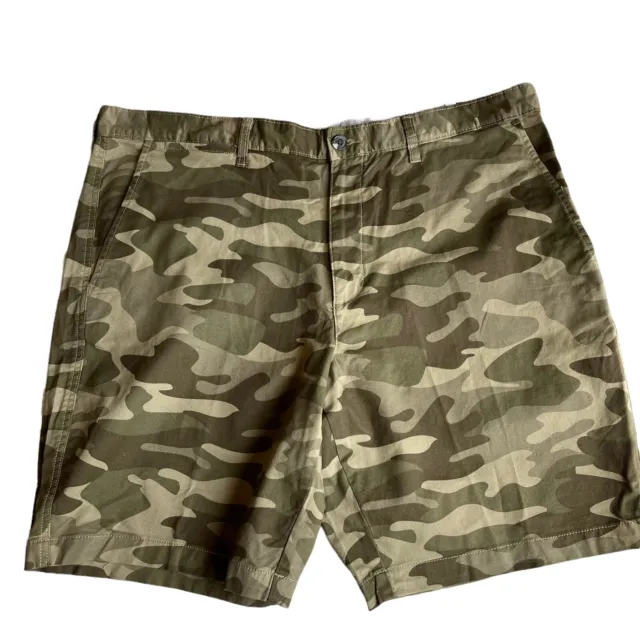 George Men’s Size 44 Camo Shorts Above Knee Camouflage Flat Front Green NWT