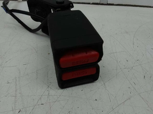 Ancrage De Ceinture Arrière Gauche Pour Ford Fiesta III (GFJ) 1.3 - Réf 94FBB613K21 - Occasion
