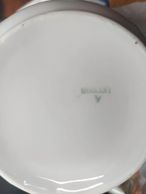 3 TASSES A DEJEUNER OU A CHOCOLAT ANCIENNES PORCELAINE ALLEMANDE D 10 cm XXème 2