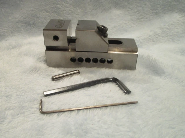 Accupro 4 x 1, 4" Tool Maker Vise, 5720-15 with Original Boxes
