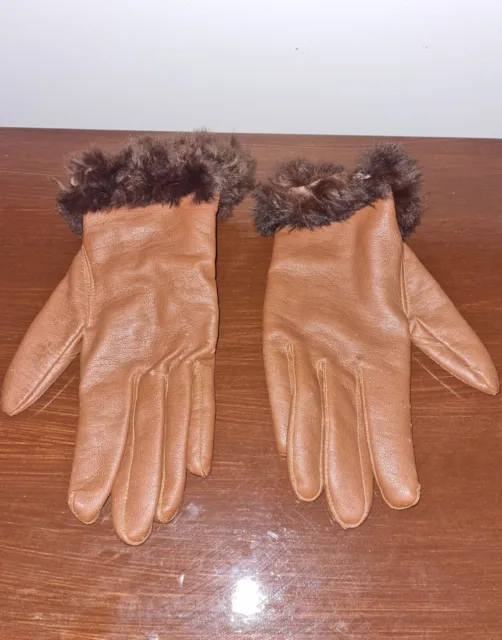 Vintage Lady's Gloves Brown with Dark Brown Fur on the wrist