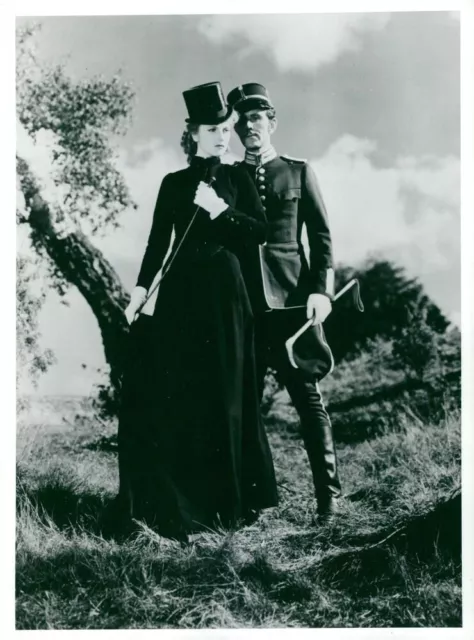 Actor Erik Hell and Vibeke Falk in the film "Th... - Vintage Photograph 1490288