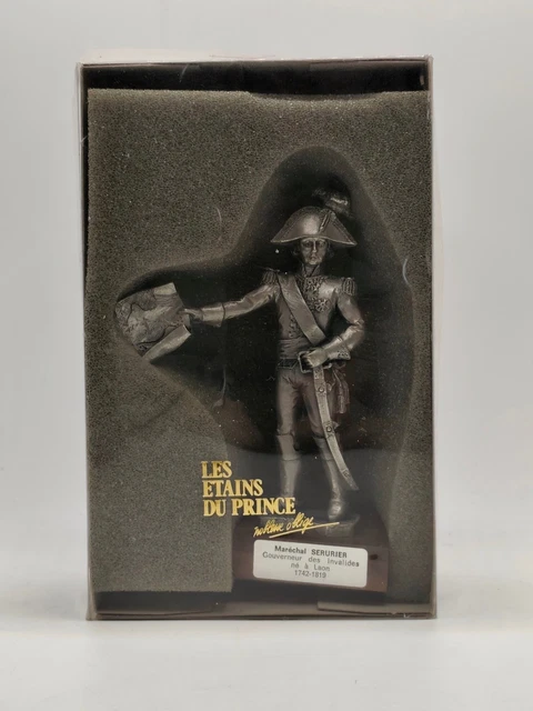 Figurine Empire en etain du Porte-Drapeau du retour de l'ile d'Elbe