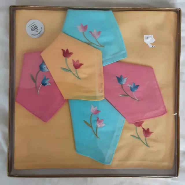 Vintage Italian Hankerchief Set Of 6 Hankies Cotton Embroidered Flowers Boxed