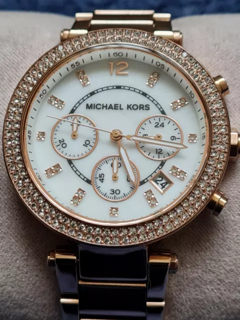 Superb Michael Kors Rose Gold Tone Chronograph Ladies Watch