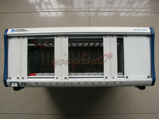 ONE USED National Instruments NI PXI-1044 PXI chassis