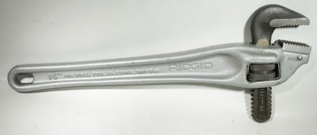 31120 #14 14"  2" Capacity Aluminum Offset Pipe Wrench Ridge Tool Company NOS
