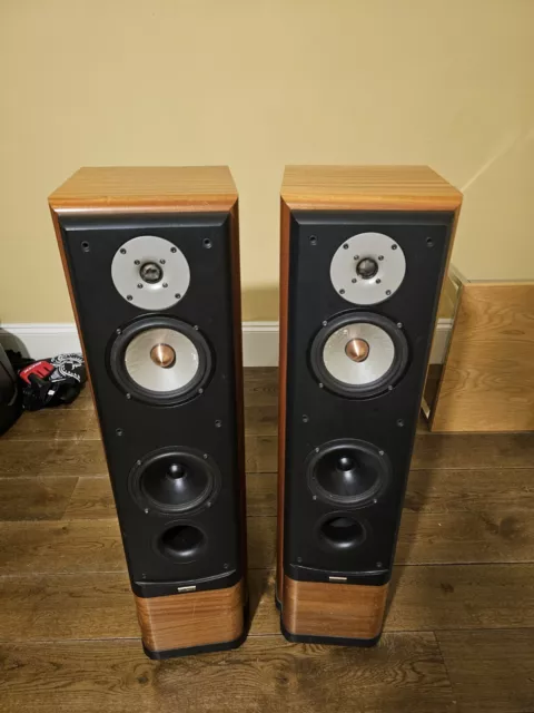 Jamo sales 7.6 speakers