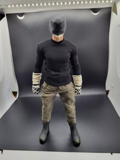 Daredevil Marvel Netflix 1/6 Scale Custom Figure Hot Toys