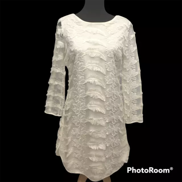 Piperlime Collection White Fringed Appliqued Dress Misses size M
