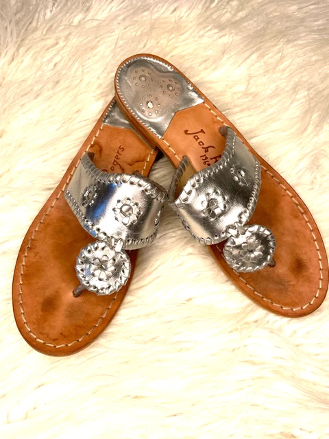 Jack Rogers Flat Thong Sandals Platinum Silver Metallic Size 8M Jack Rogers Flat Thong Sandals Platinum Silver Metallic Size 8M