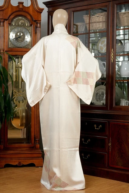 Dear Vanilla Japanese Silk Kimono Women's Robe Gown Authentic Japan Vintage Mint 9