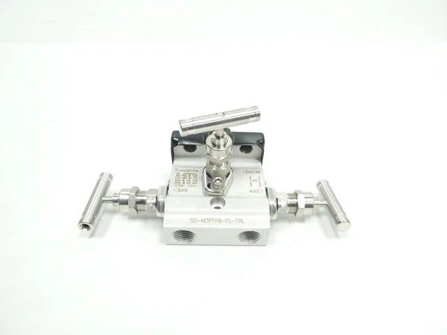 Swagelok SS-M3PTF8-FL-TRL Stainless Instrument Manifold 750psi